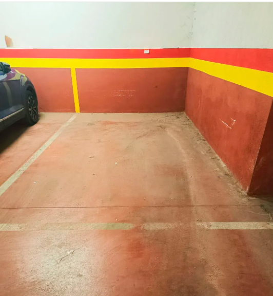 Garaje en venta en calle del Padre Oltra 2