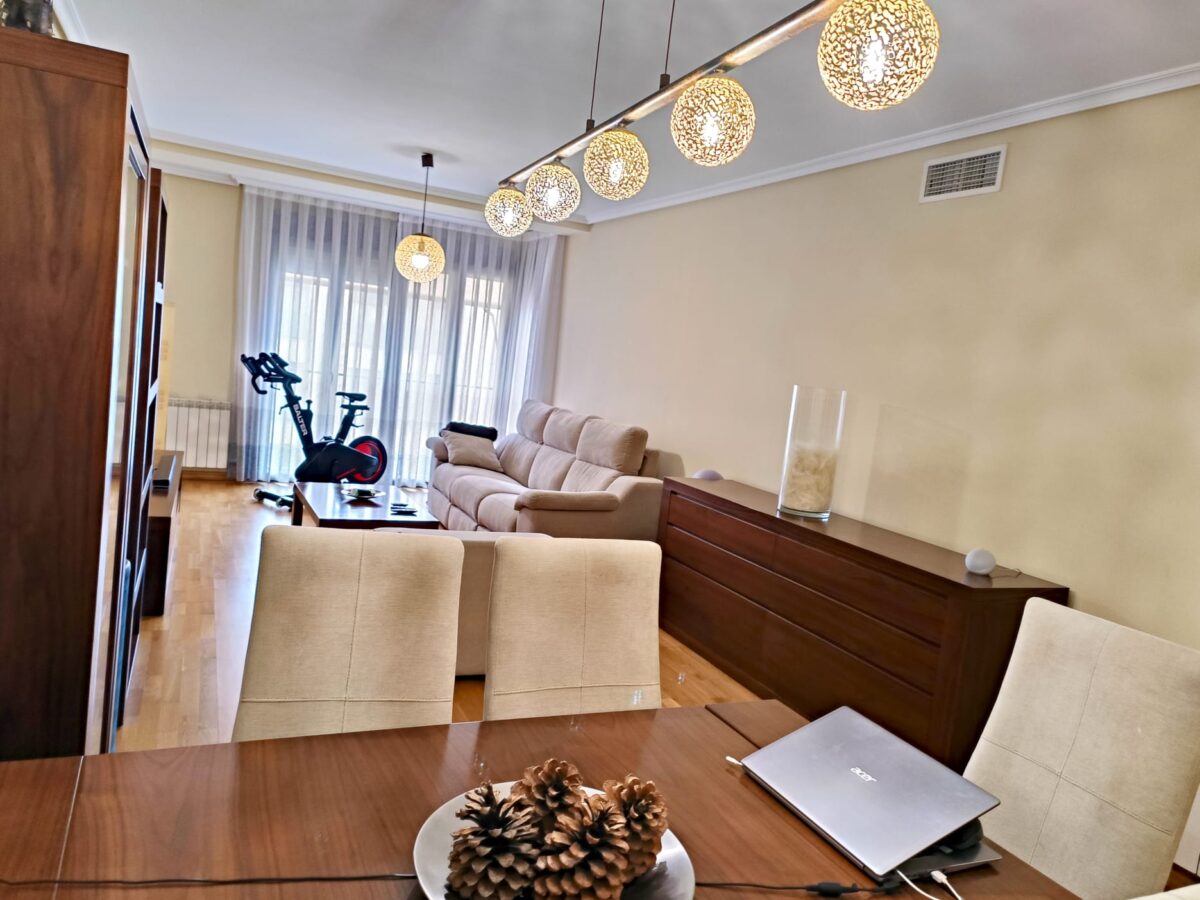 Piso en venta en Calle Pinto (1)