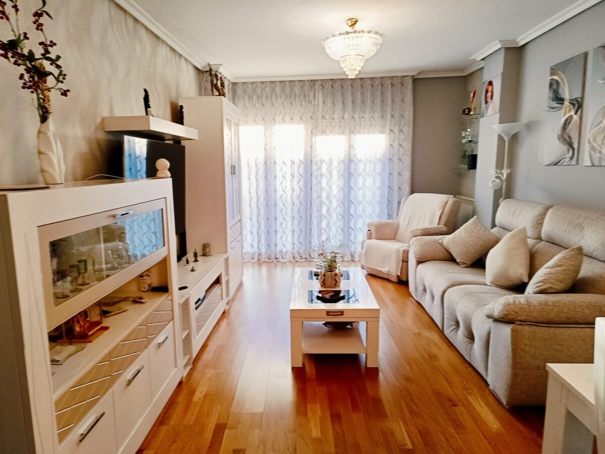 Piso en venta en calle Jose Ortega Manzanita (26)